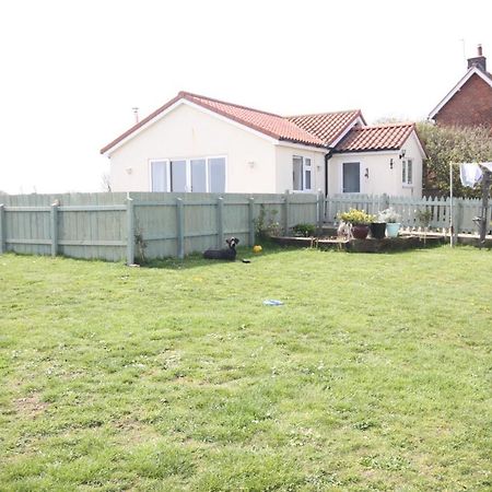 Sea View Bungalow Villa Mappleton  ภายนอก รูปภาพ
